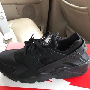 Meet your Posher, Brady